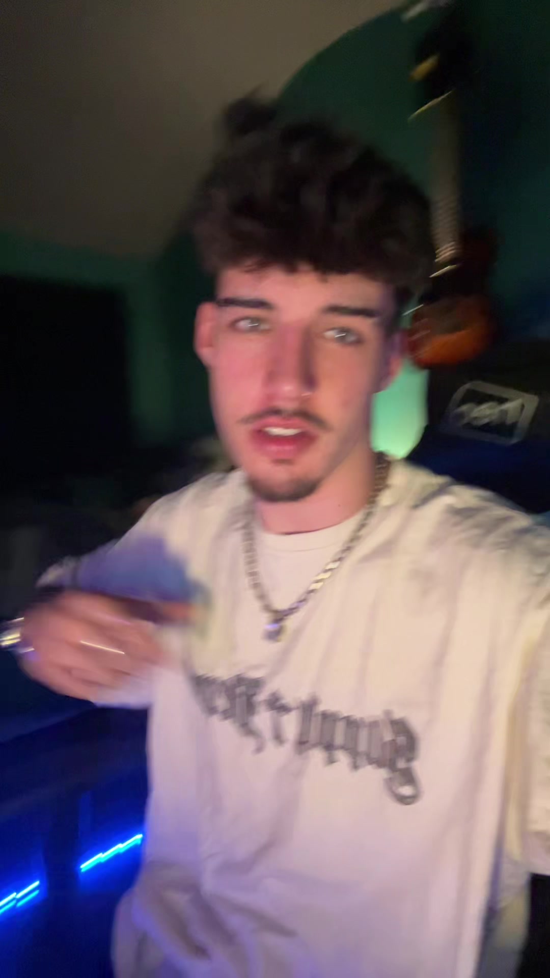 @haydenlewsley