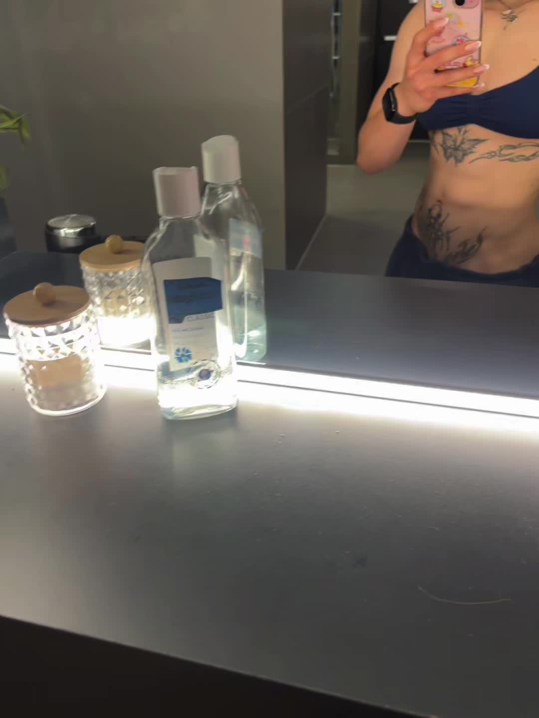 @ilovemuscularmen12