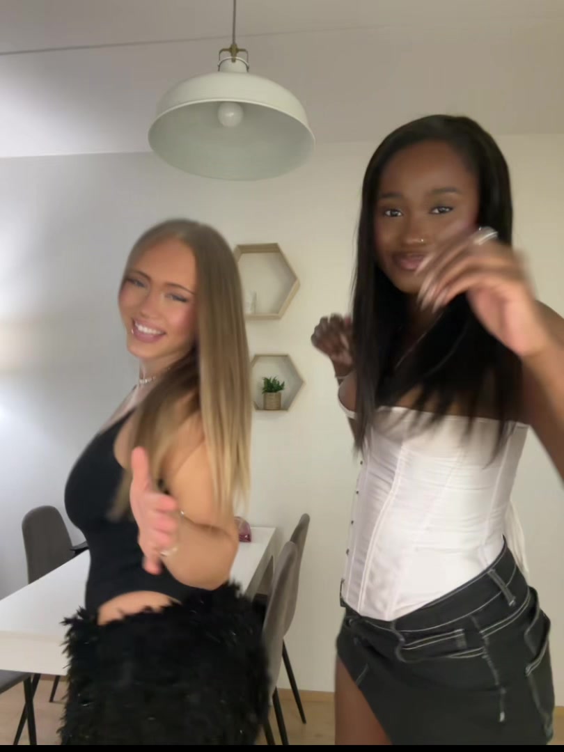 @HELMIINA