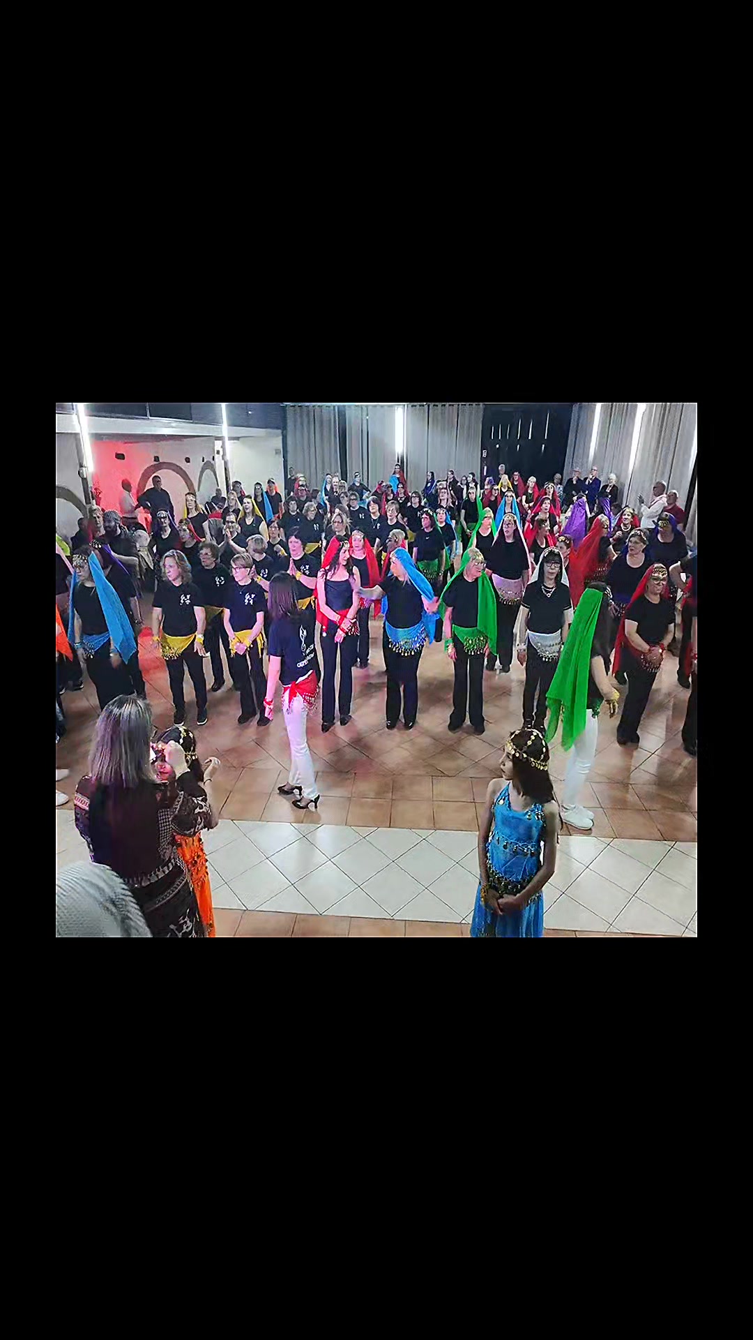 @GRUPPO family dance