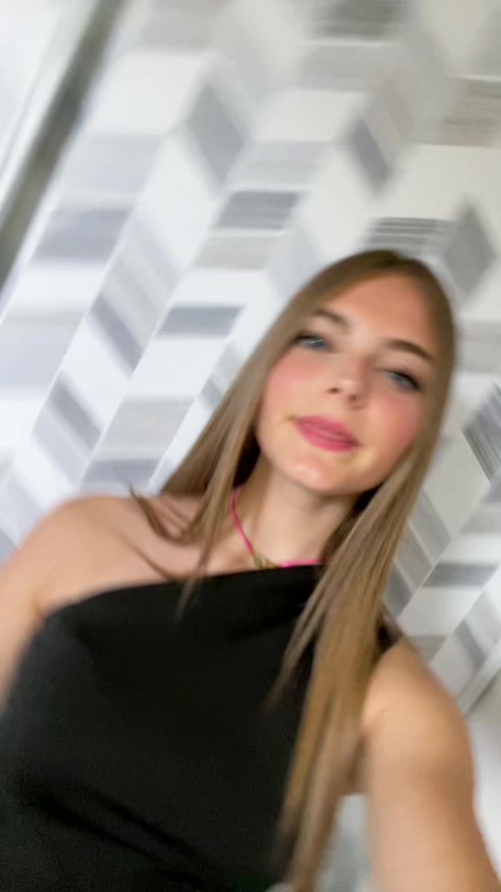 @𝐋𝐈𝐍𝐀_𝐕𝐋
