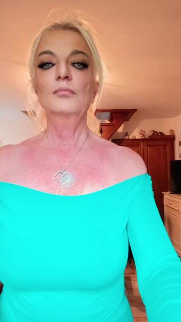 @Dany 🌻🌻🌻🌻🌻