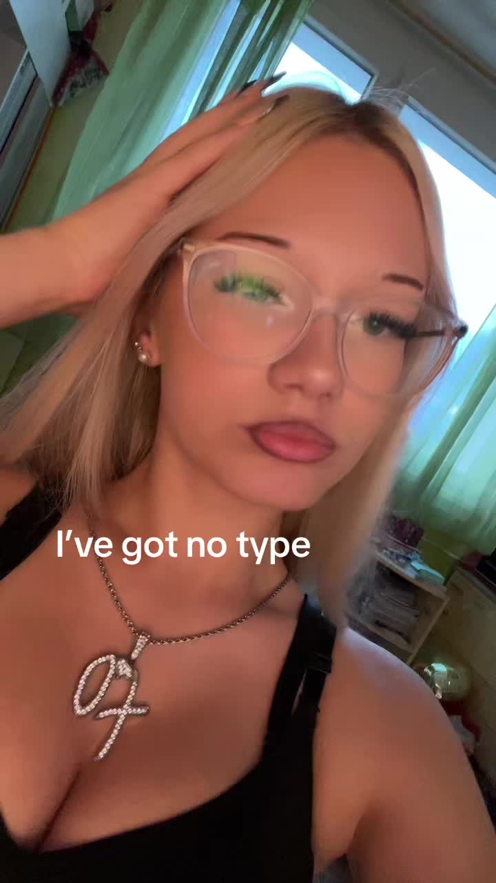 @mqlkovaaa_t27