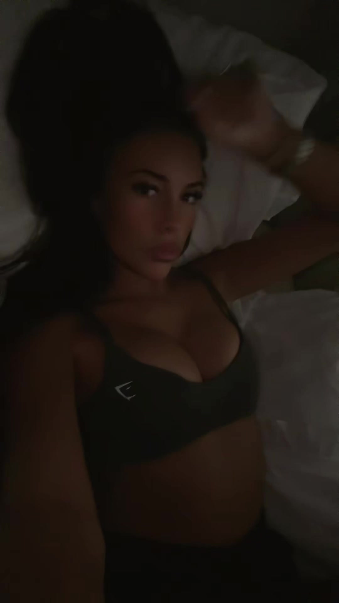 @courtneyllouise1111