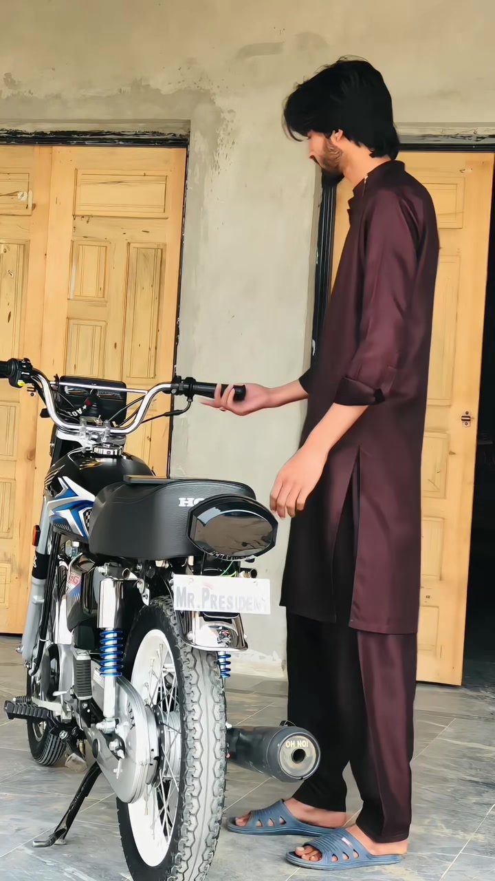 @مَلک زَادہ🥱
