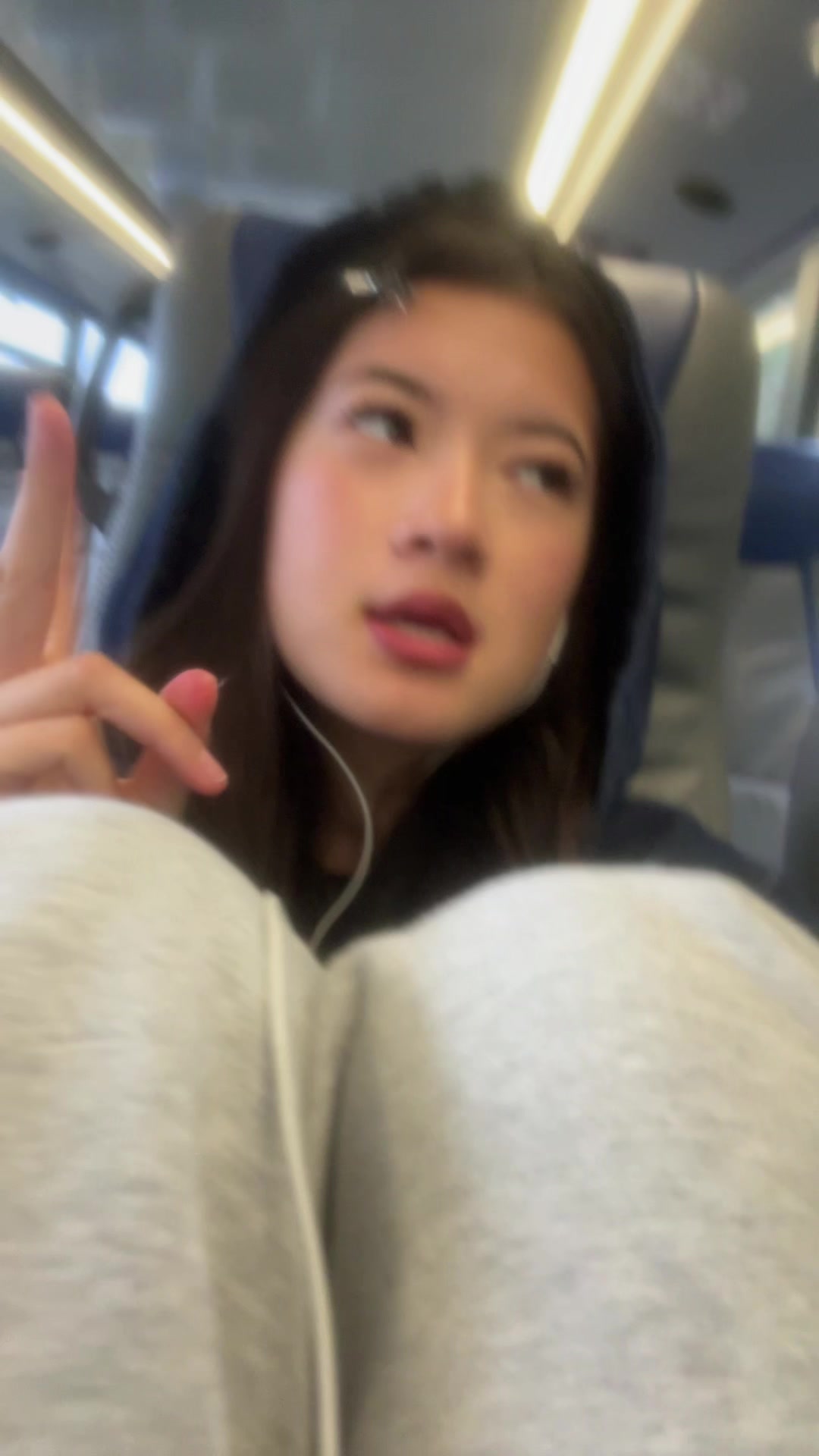 @rzyy715