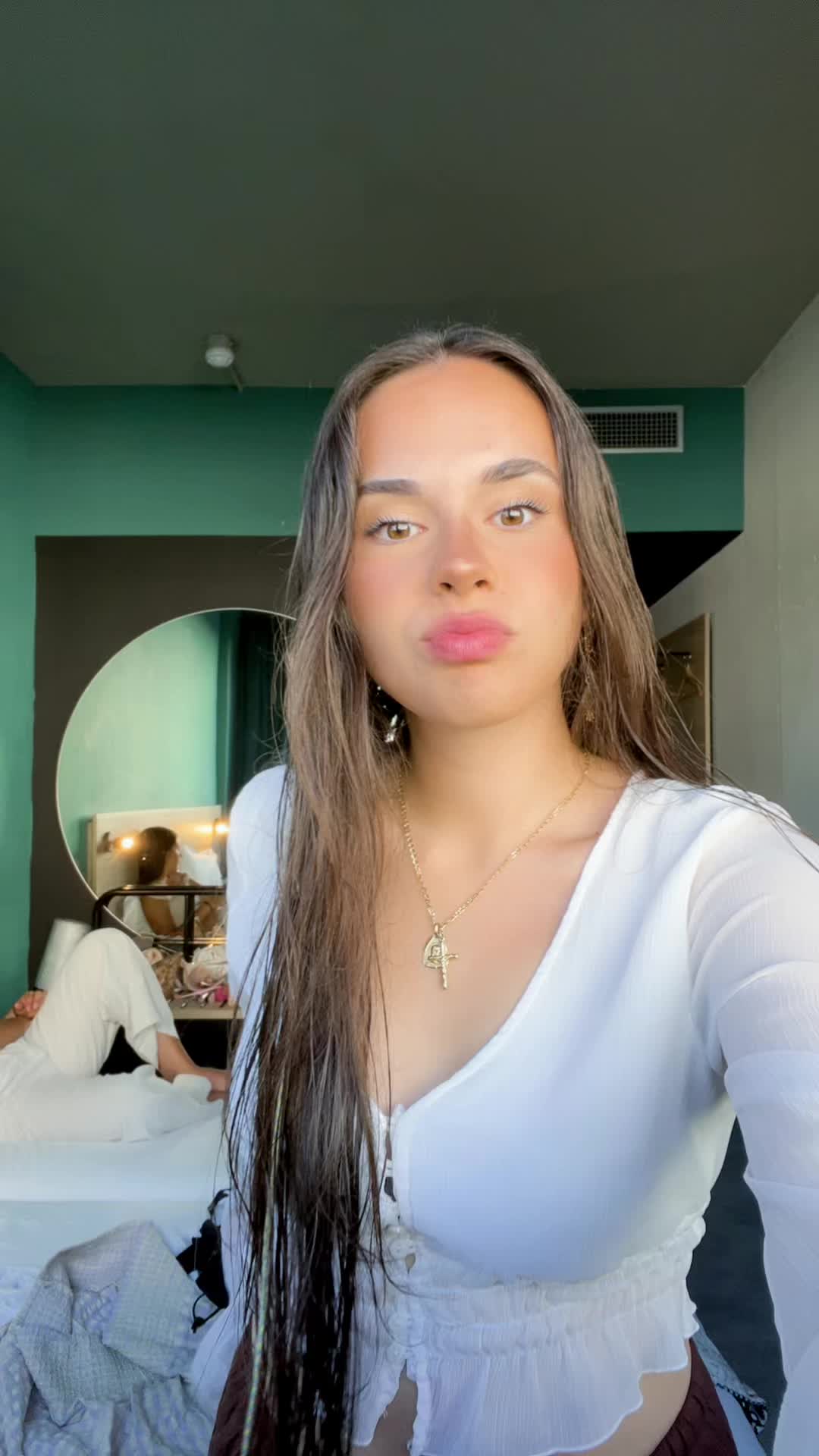 @alexiia