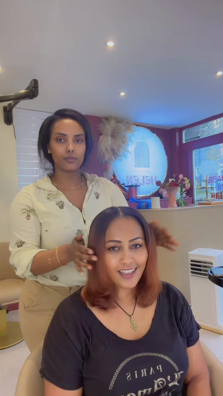 @Beauty by Helen