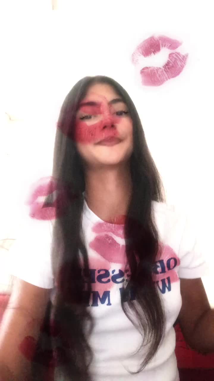 @nikolka oxx len tvoja
