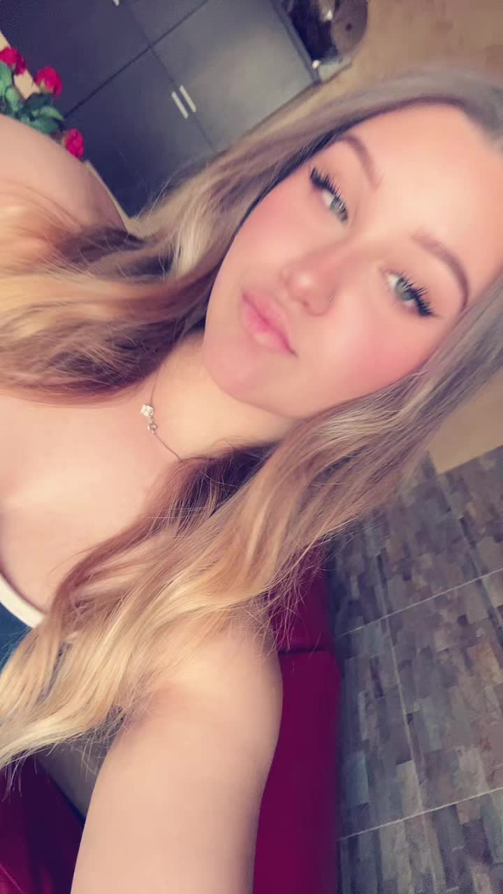 @🪩🥂💄⭐️