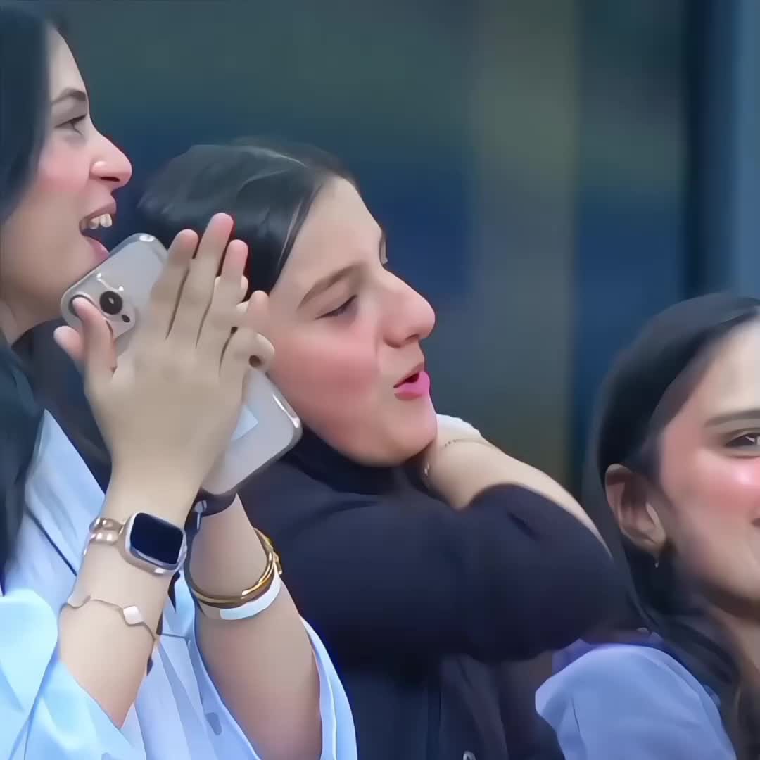 @𝐍𝐄𝐌𝐎_𝐄𝐃𝐈𝐓𝐙💫🧡
