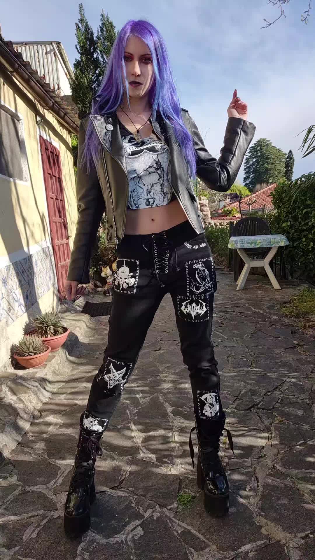 @Silver_Icy