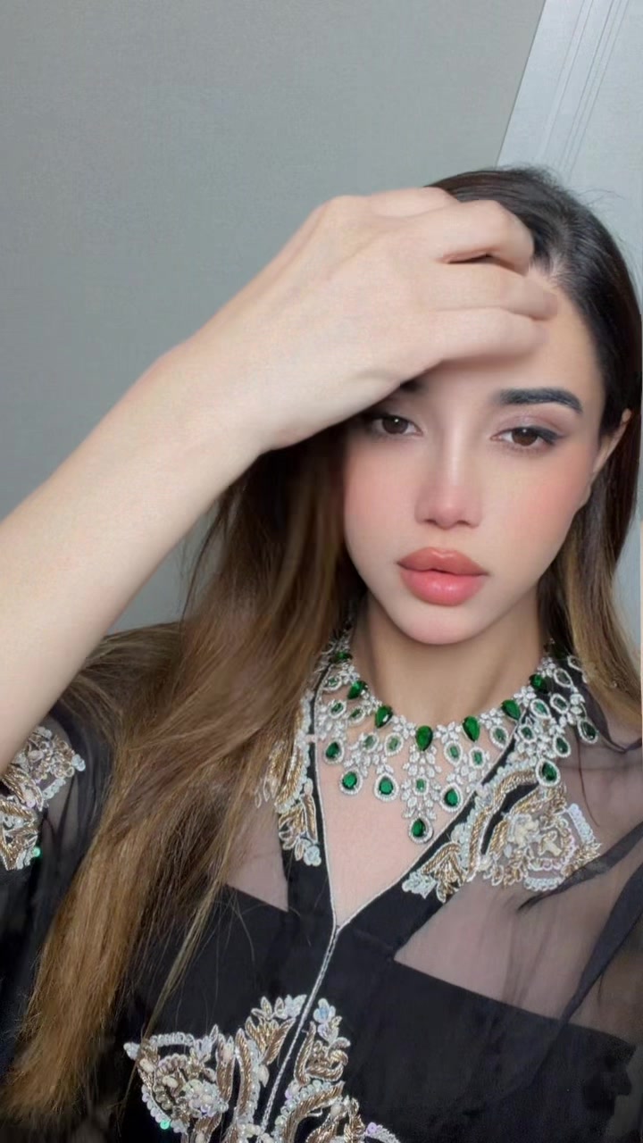 @Jiya 🥀