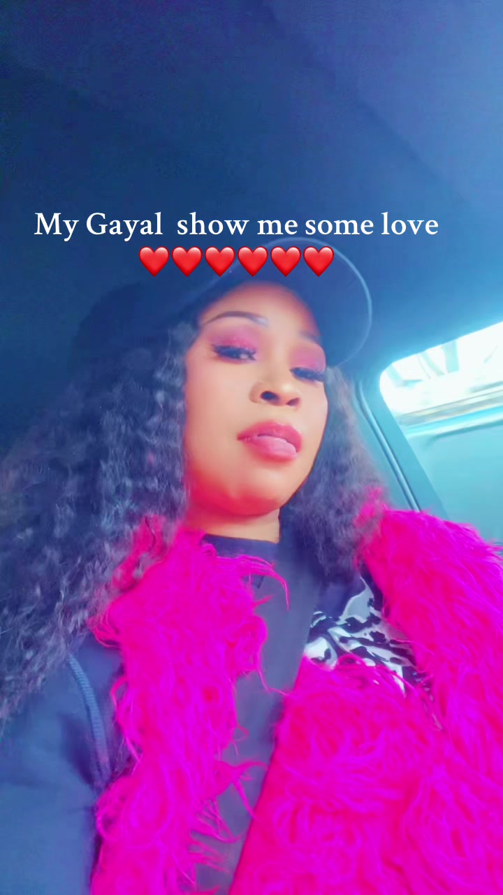 @Amina💕