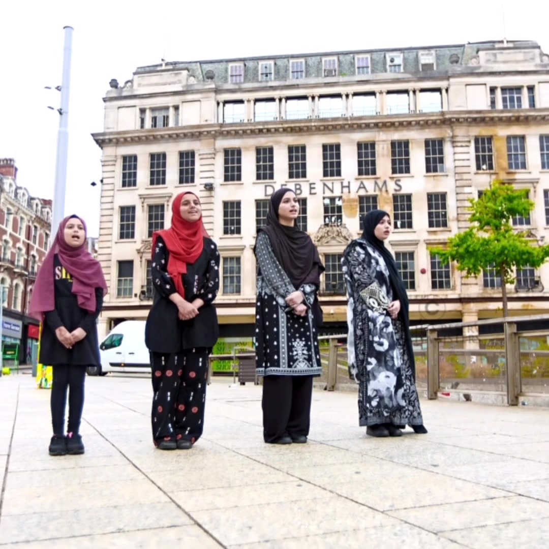 @waniya_sisters