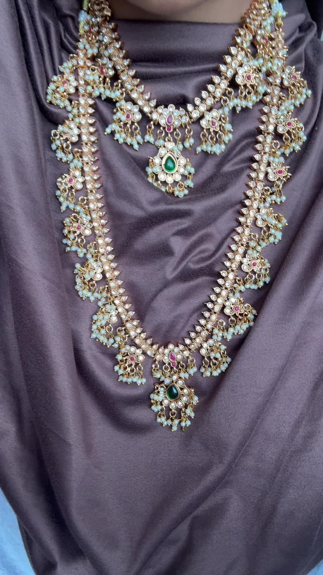 @J JEWELLERS