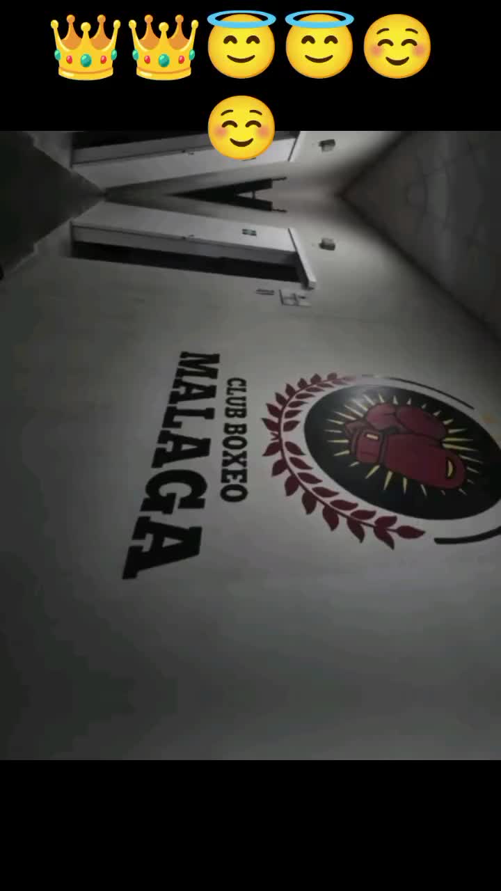 @szimi &hearts;️🫠 boxolo 🎖️ ❤️🫠🌖🌖