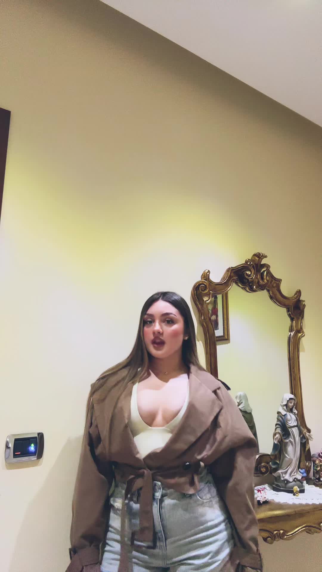 @paola