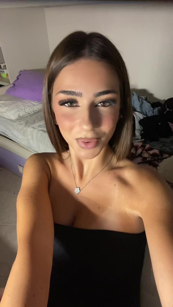 @🐰🐰