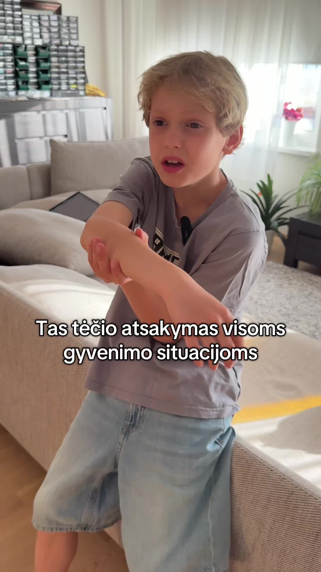 @algirdasjr