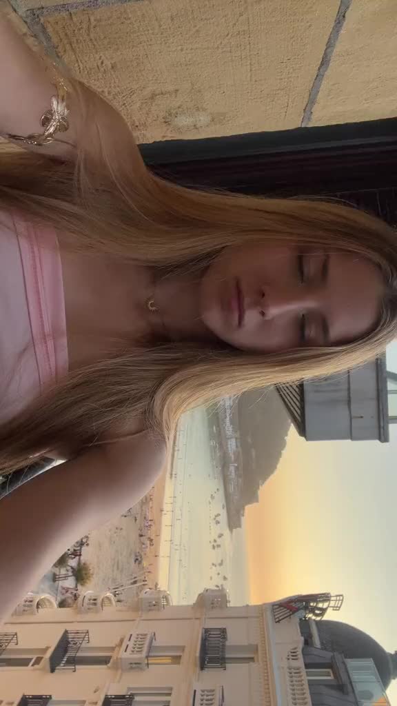 @userr562438