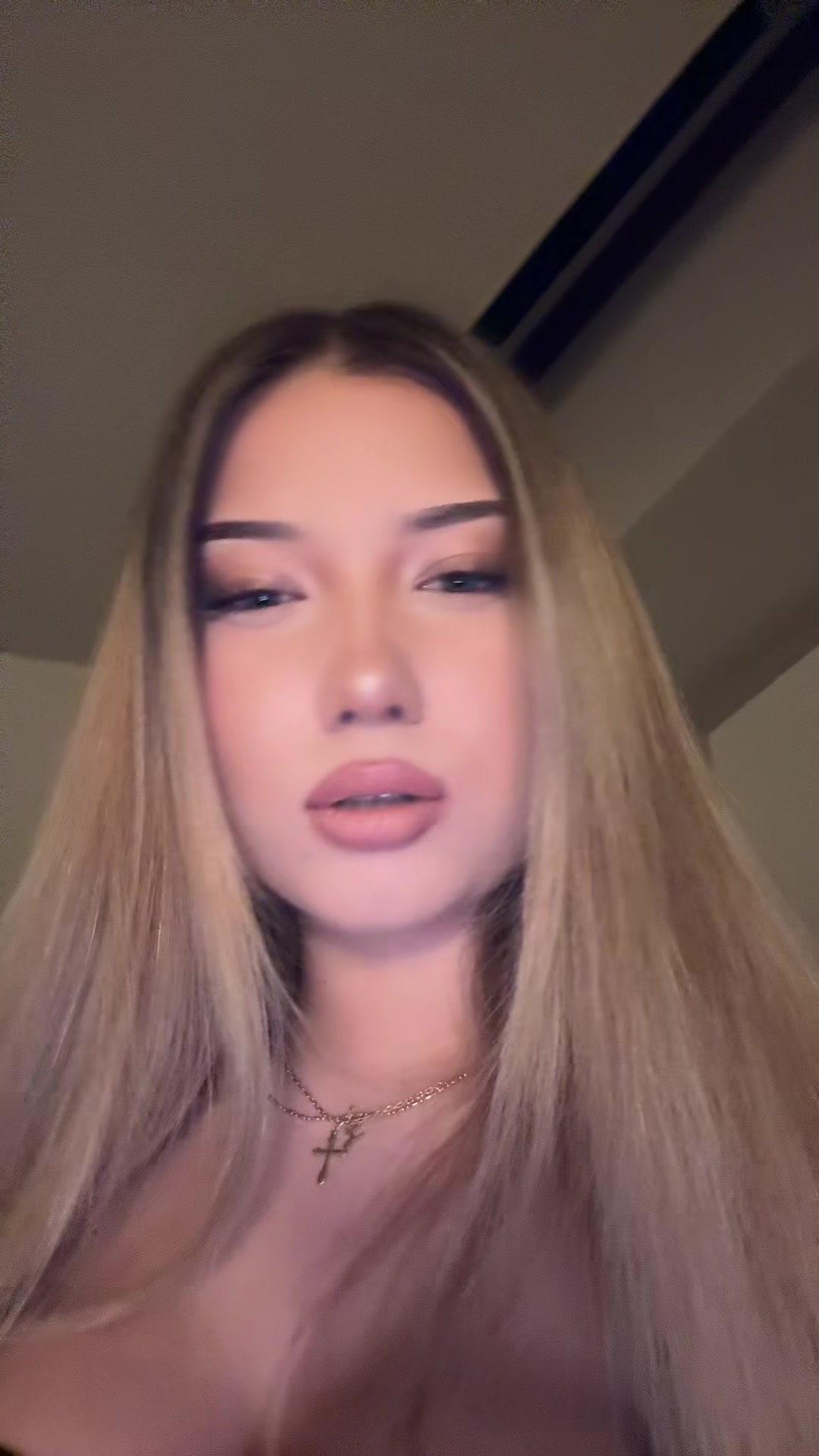 @lenkaa