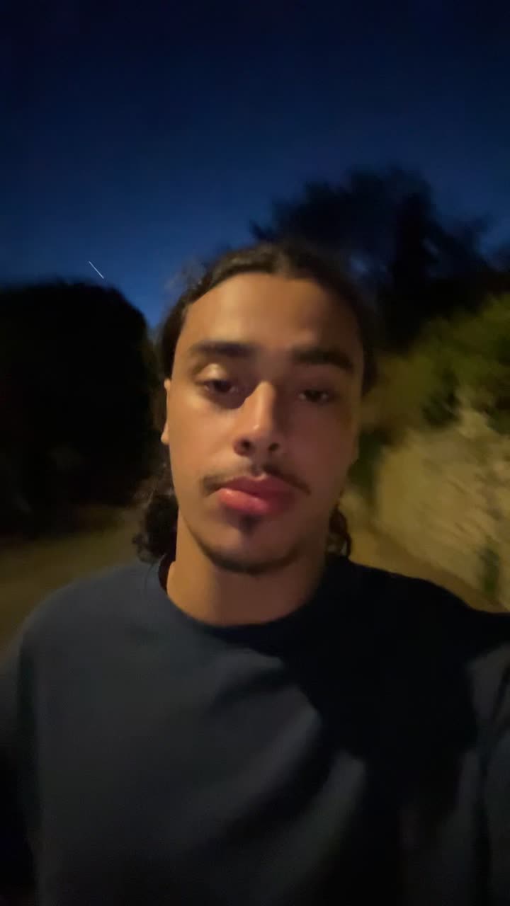 @7