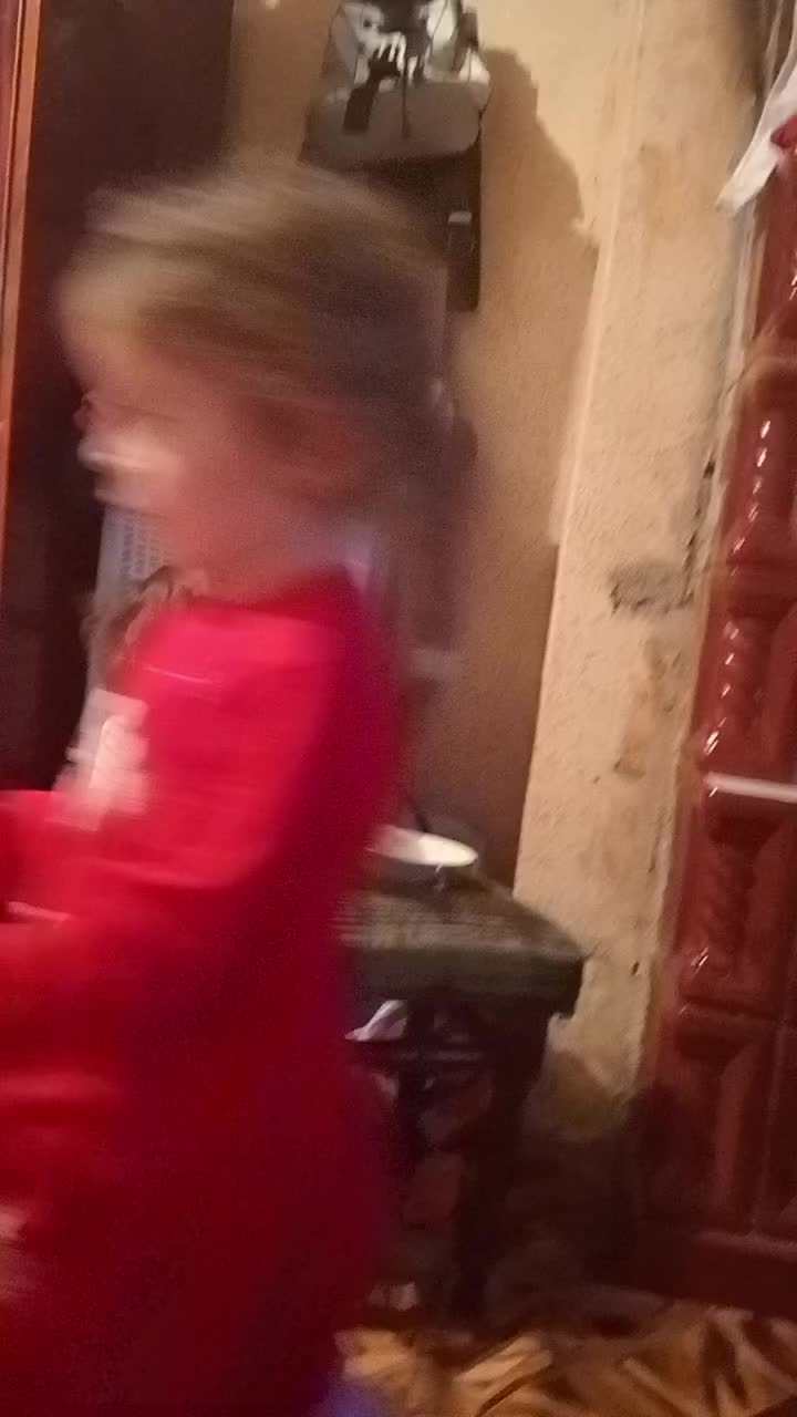 @Fieraru Cateluta