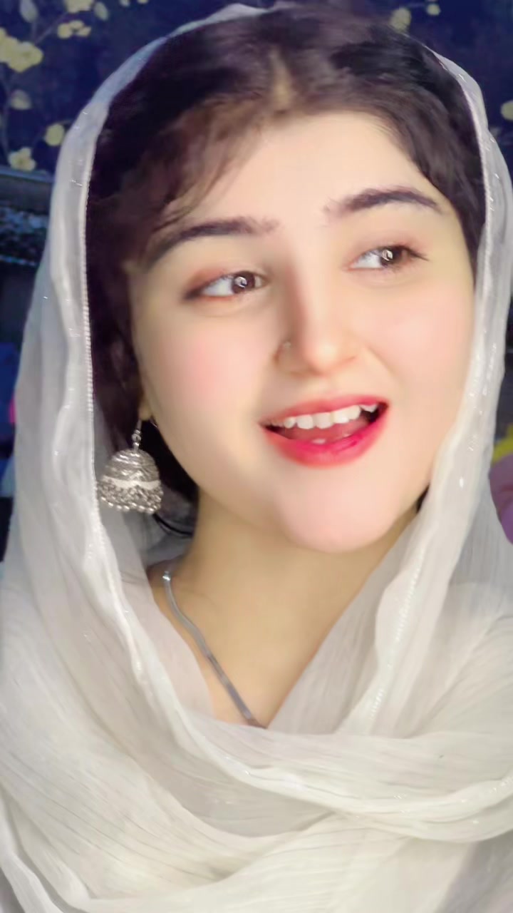 @𝓩𝓸𝔂𝓪🧚🏻&zwj;♀️