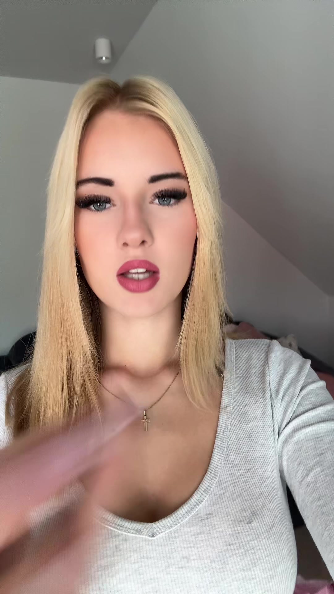 @sara