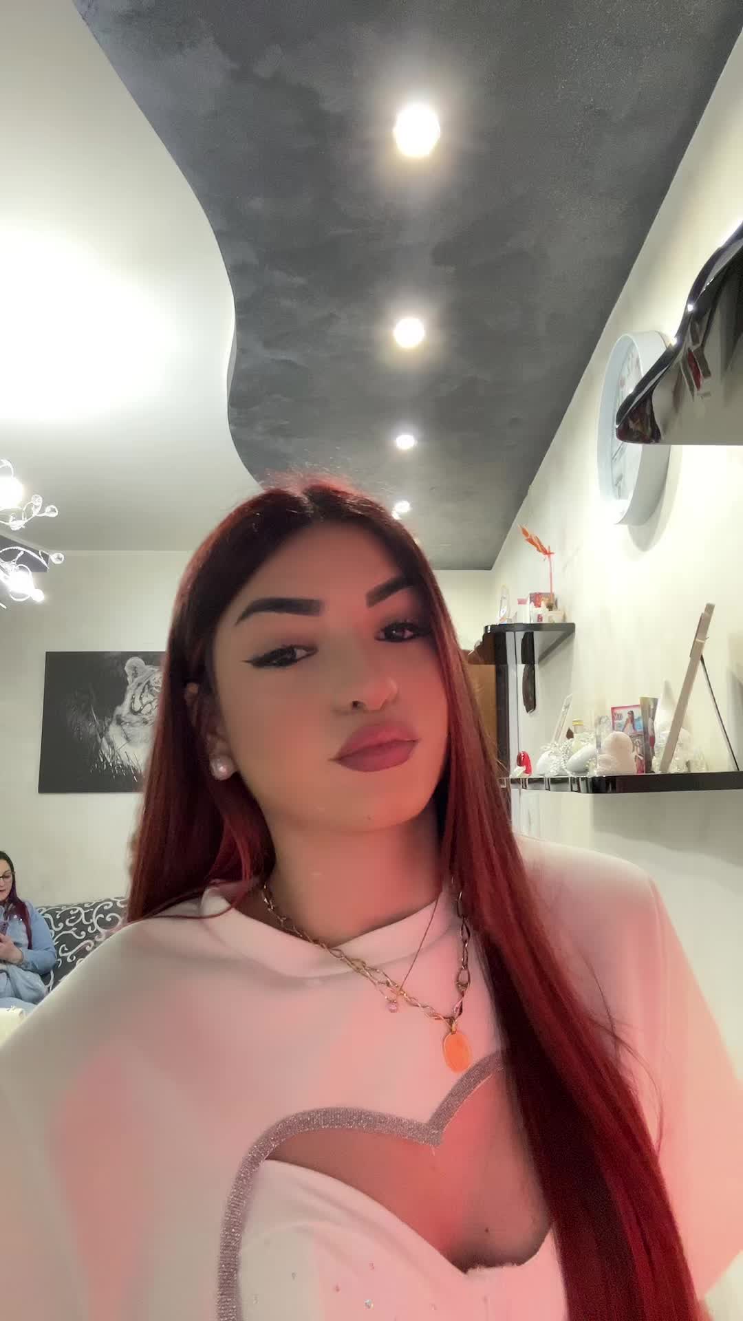@𝓜𝓖🖤