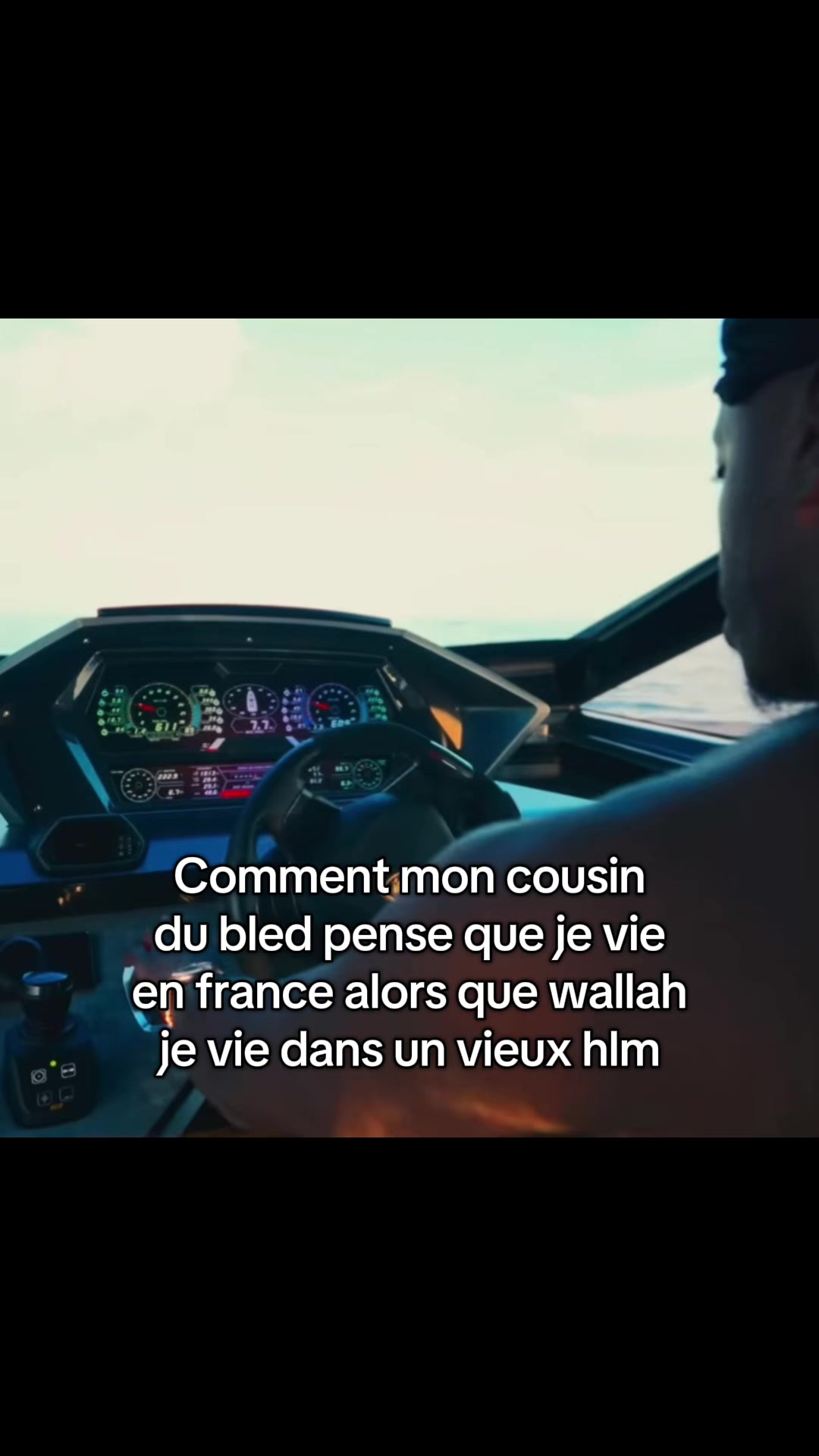@W E K E H L O U C H