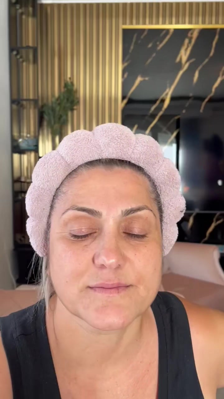 @Alev Kadiroğlu💇🏼♀️