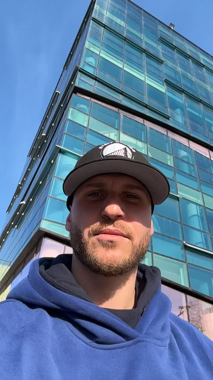 @Guccy