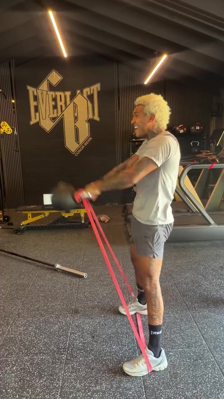 @GenuineFakeBoxing