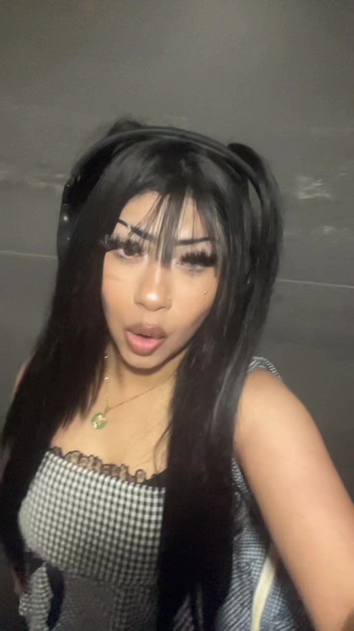 @𝕭𝖎𝖌𝖌𝖎𝖊