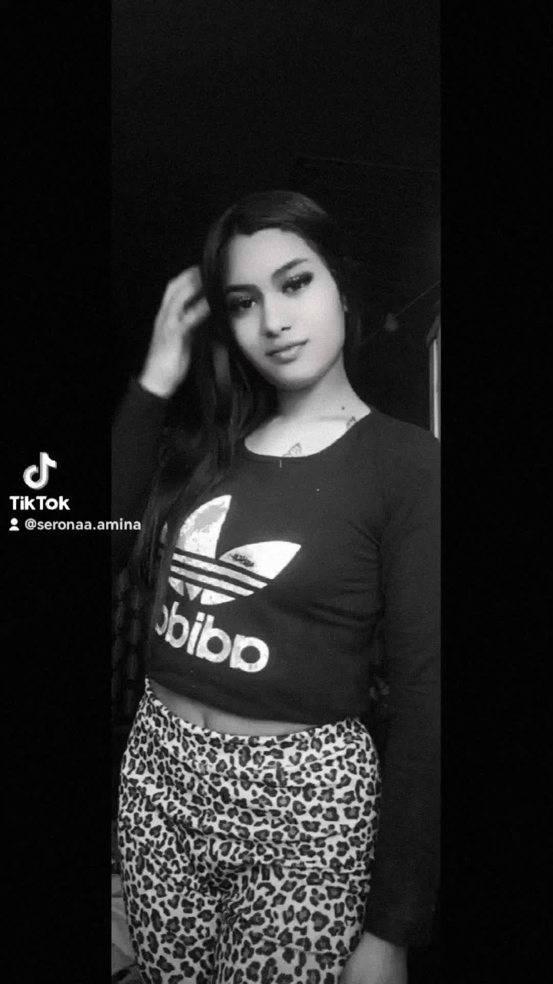 @𝚏𝚊𝚛𝚔𝚊𝚜 Amina