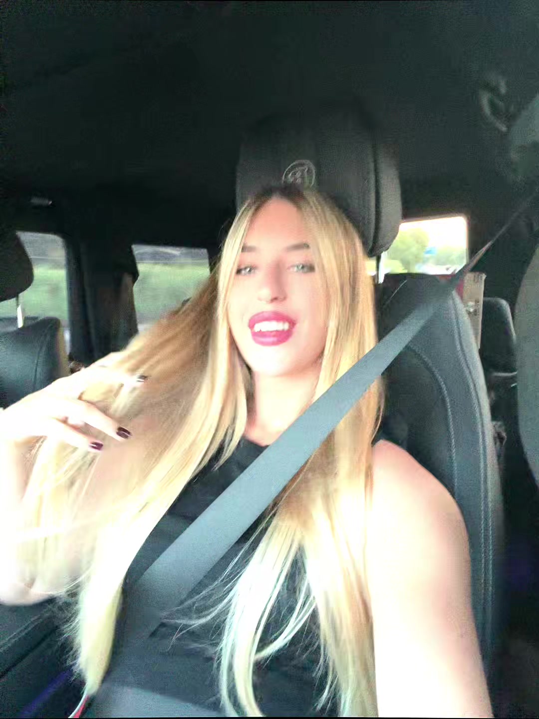 @Bibi