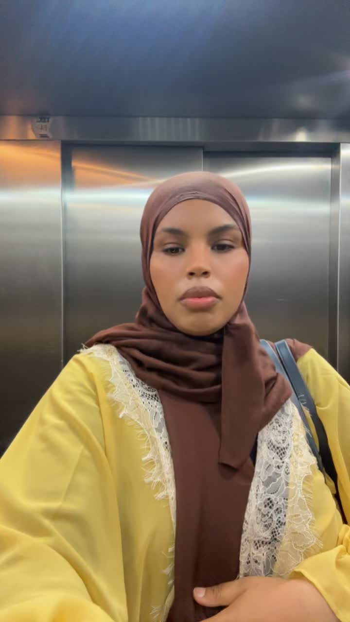 @Aisha🧸