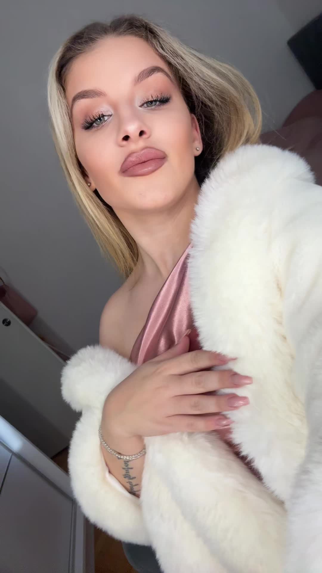 @horvat.nika00