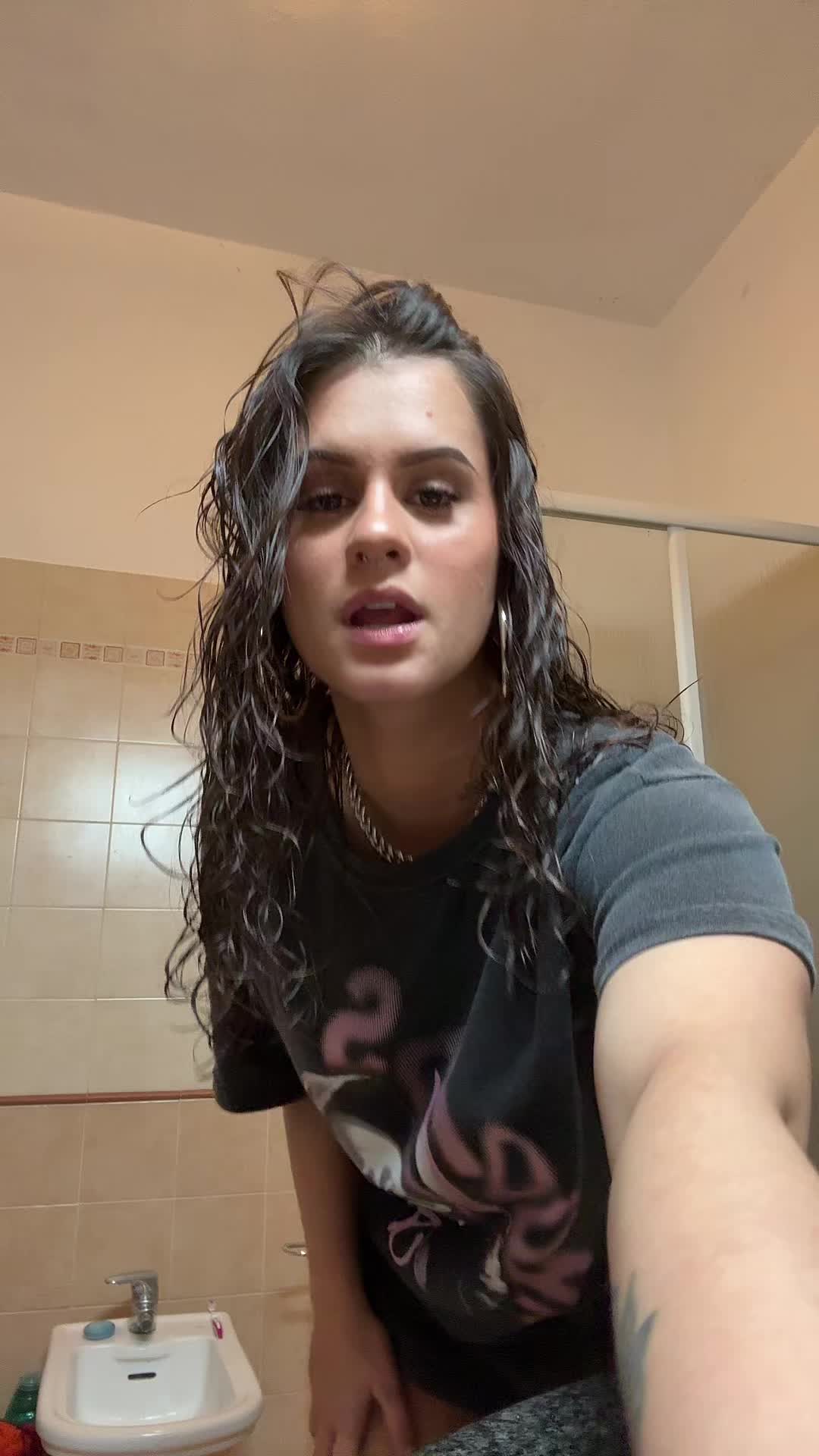 @Viola ✨