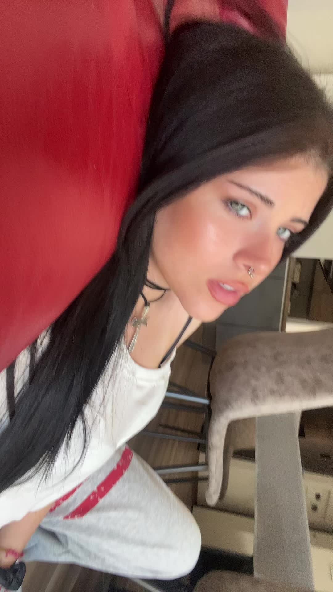 @claruuuzz🪽