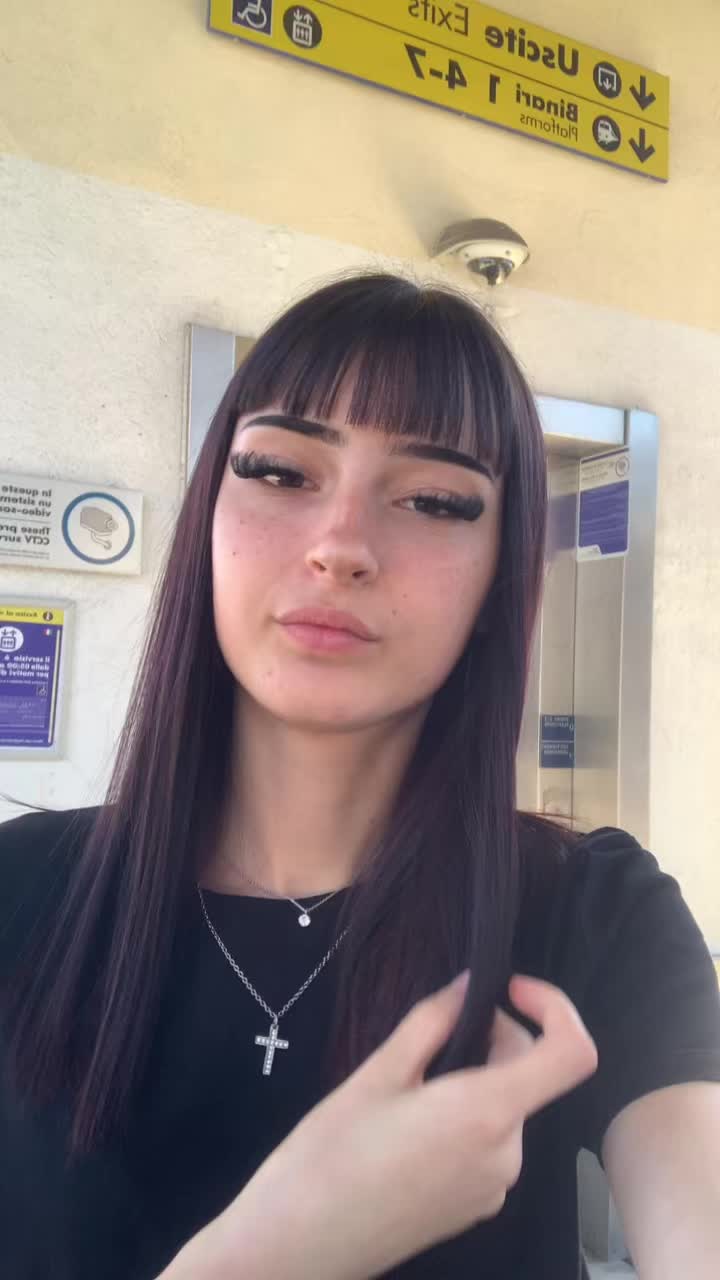 @𝘭𝘪𝘯𝘥𝘢𝘢👻