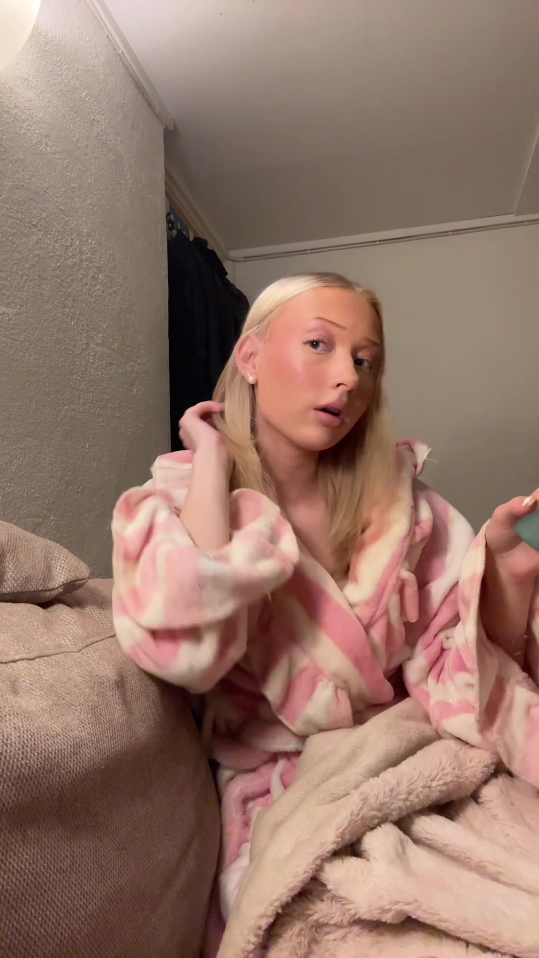 @dumbandbeautiful🪽
