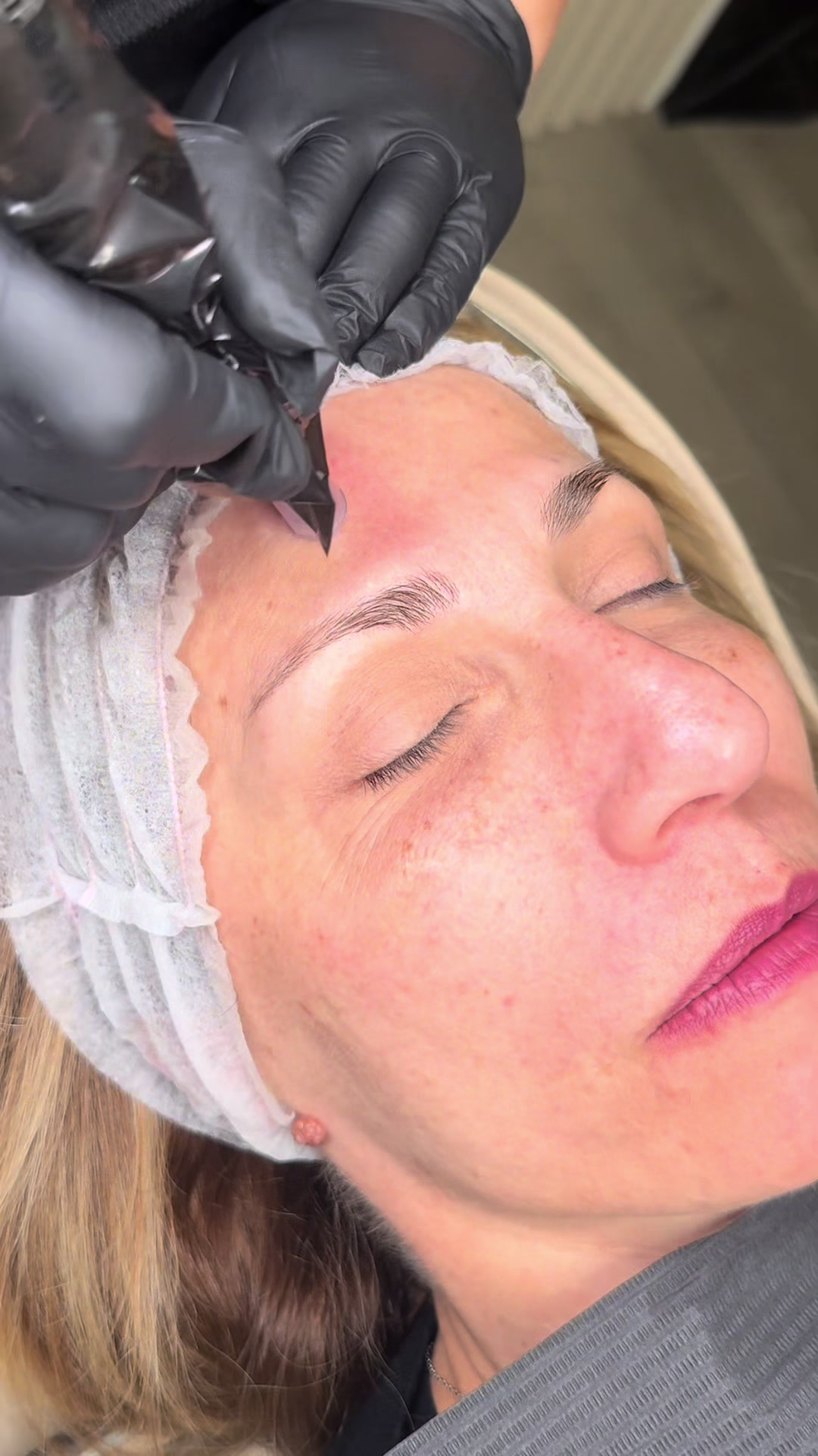 @Luxx cosmetics academy