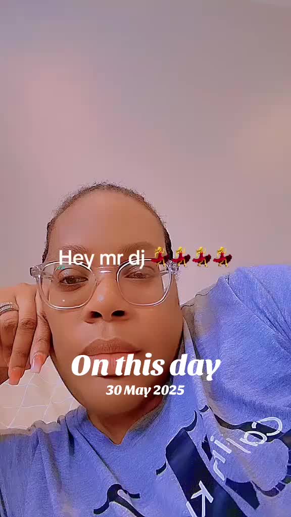 @MrsFranceskamara77