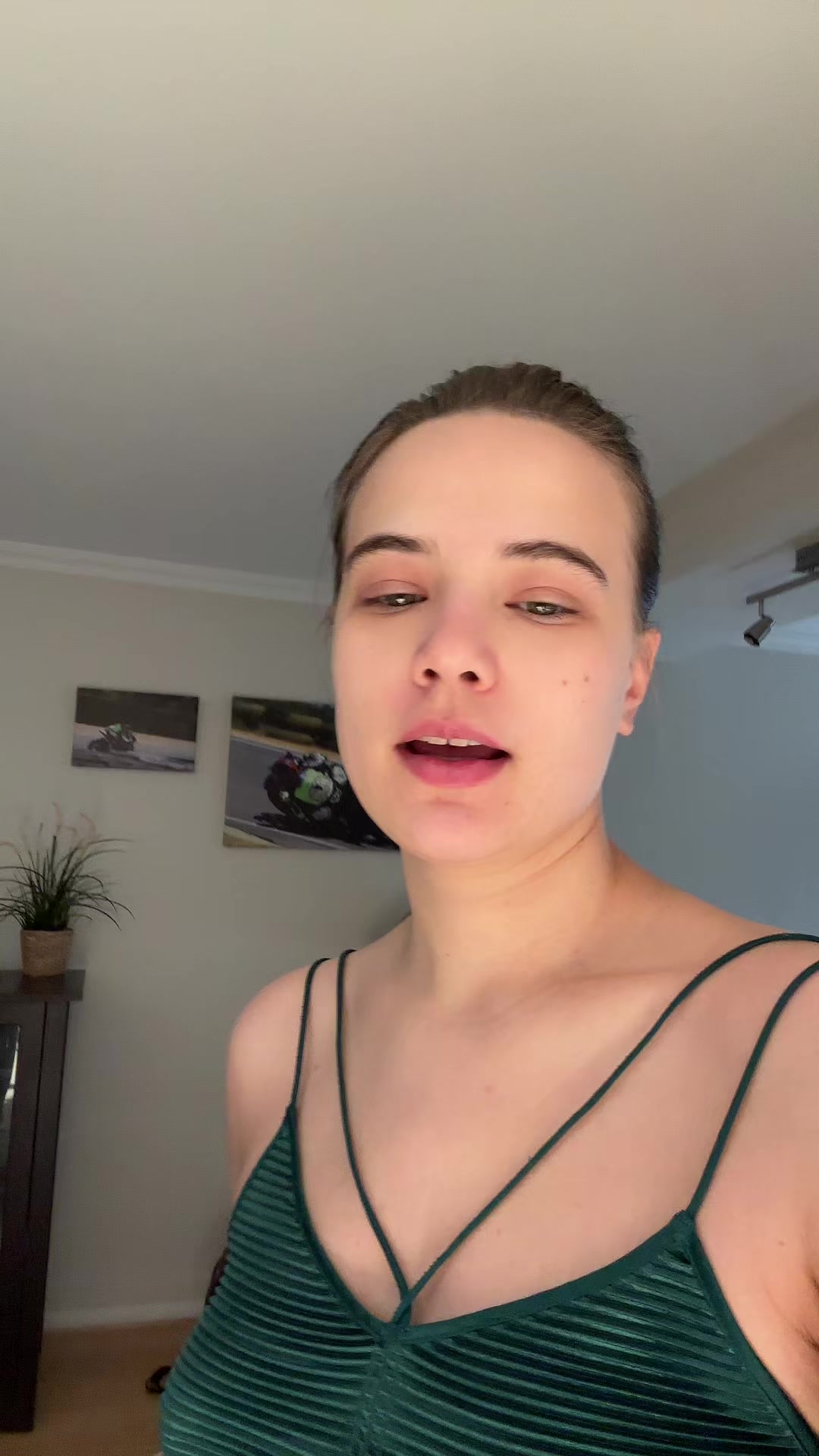 @FreakyFrey
