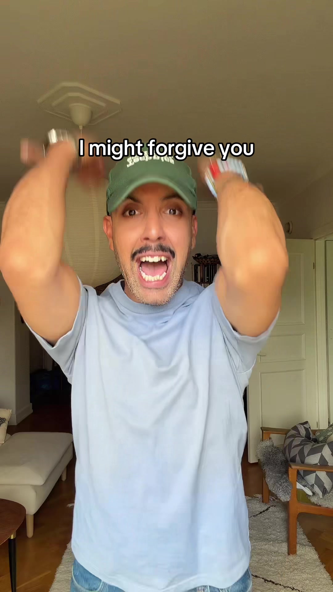 @YouYou