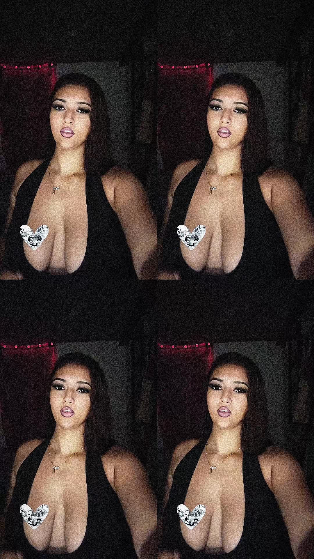 @Lara 🥀