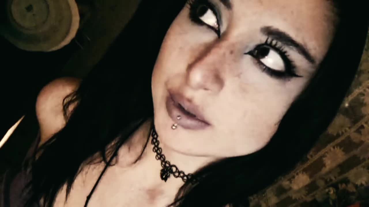 @GiadaXoXoJade (mcr's version)